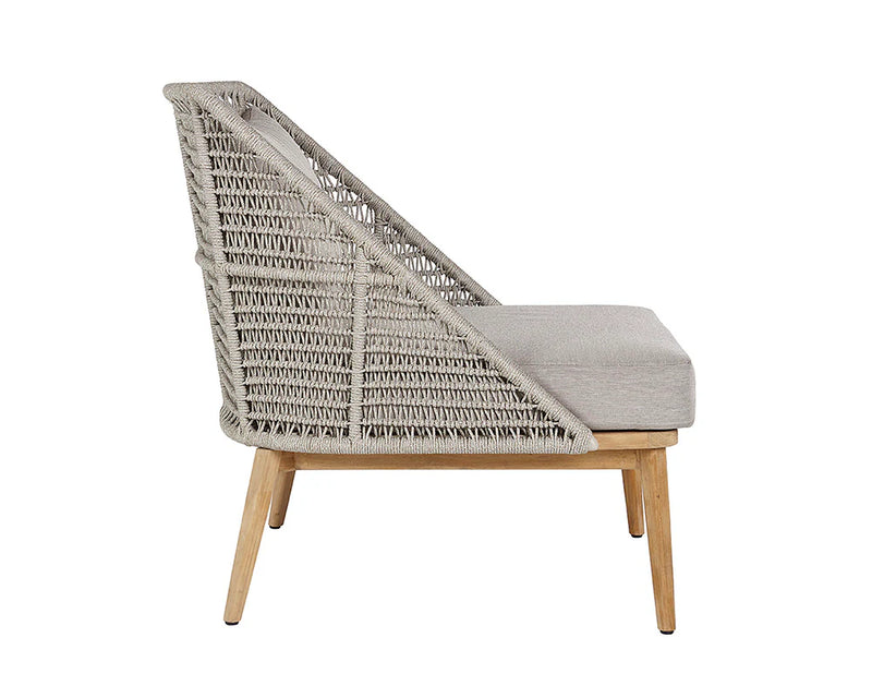 Andria Outdoor Lounge Chair