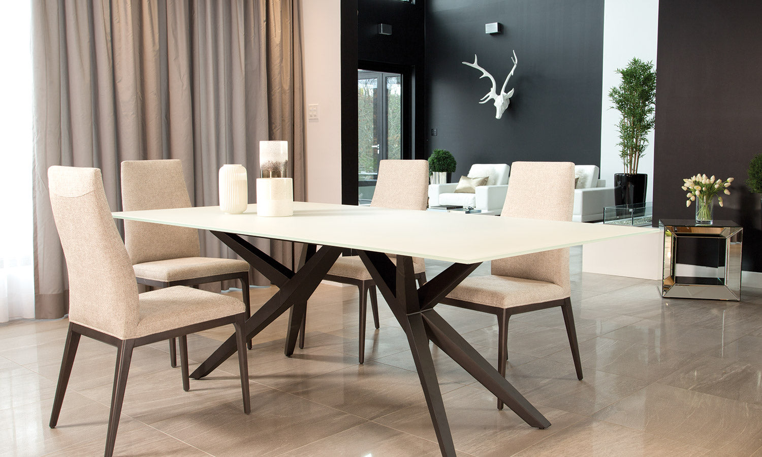 TERRA DINING TABLE