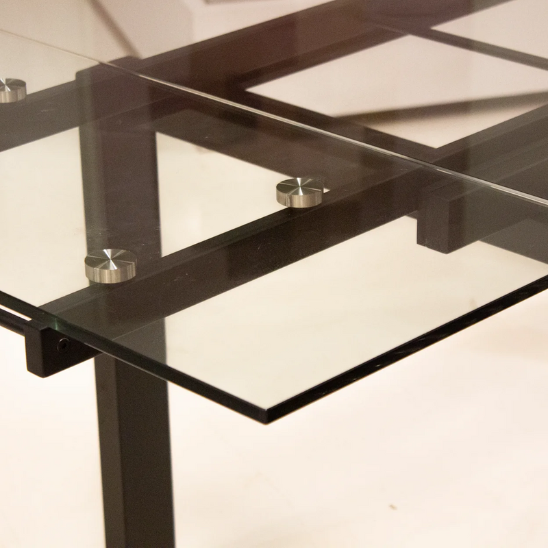 Cantro Dining Table