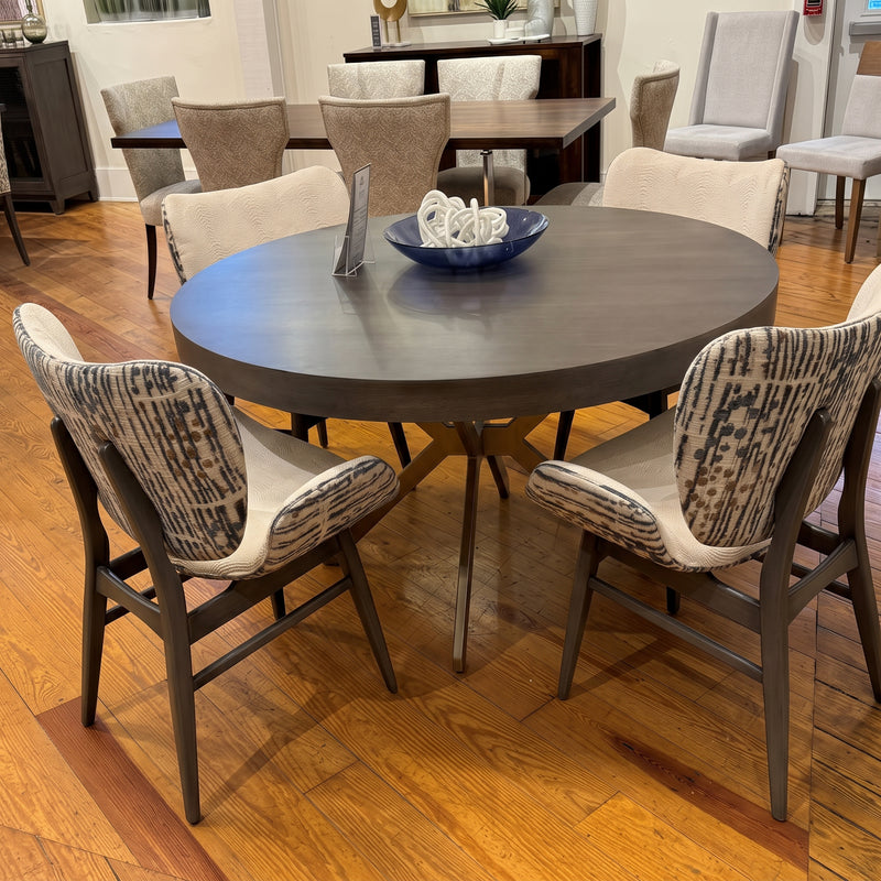 Mia Dining Table